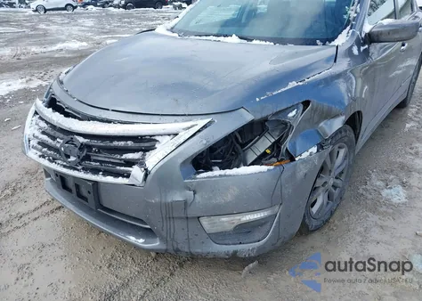 2015 Nissan Altima 2.5 S из США, поврежденный, VIN 1N4AL3AP4FC489637